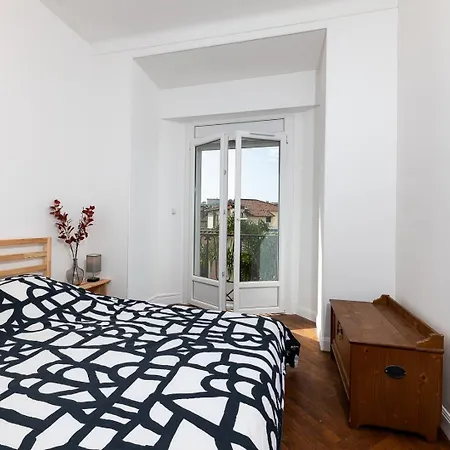 Elegance Mediterraneenne 3p, Avec Parking Апартаменты *