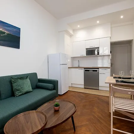Elegance Mediterraneenne 3p, Avec Parking Апартаменты
