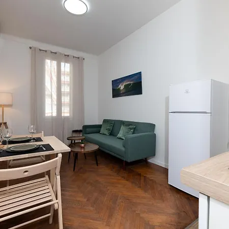 Апартаменты Elegance Mediterraneenne 3p, Avec Parking Жуан-ле-Пен
